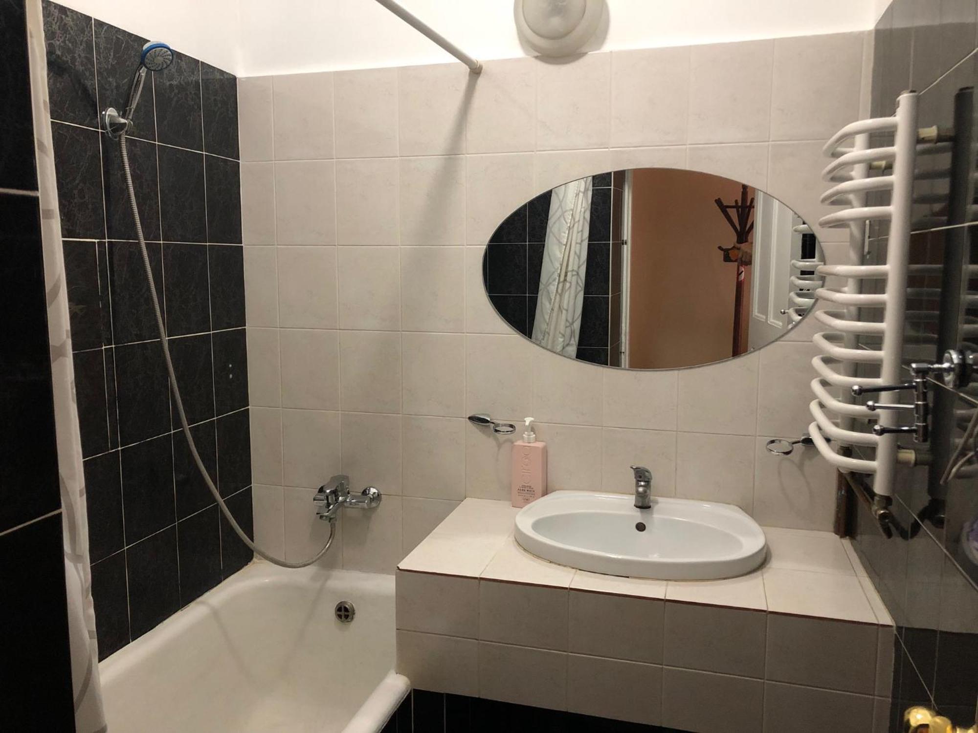 Apartment On Svobody Avenue Lviv Kültér fotó